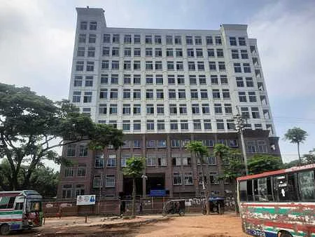 ২৮ কোটি টাকার হোস্টেল এখন ফাঁকা পড়ে থাকে