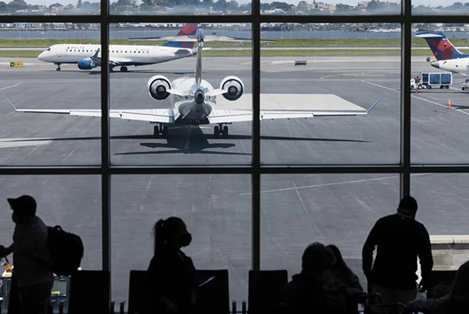 ফের একদিনে ৯০০ ফ্লাইট বাতিল করলো যুক্তরাষ্ট্র