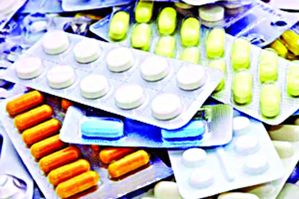 বেড়েছে ৫৩ ওষুধের দাম, কষ্ট রোগীদের কোনো কোনো ওষুধের দাম ১৩২ শতাংশ পর্যন্ত বাড়ানো হয়েছে