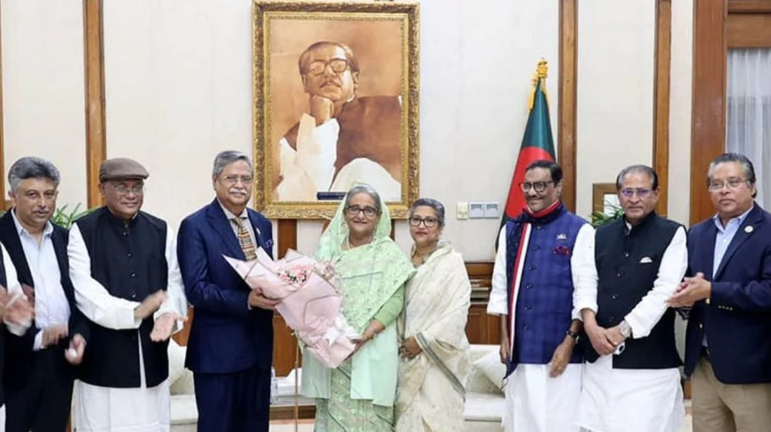 প্রধানমন্ত্রীর সঙ্গে আওয়ামী লীগ মনোনীত রাষ্ট্রপতি পদপ্রার্থী সাহাবুদ্দিনের সাক্ষাৎ