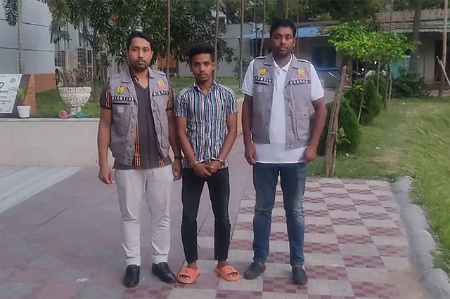 ফেসবুকে নামী রেস্তোরাঁয় সাহ্‌রি ও ইফতারে মূল্যছাড়ের বিজ্ঞাপন দিয়ে প্রতারণা