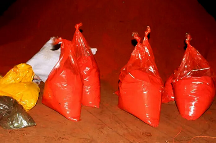 ভেজাল মসলার রমরমা বাণিজ্য!