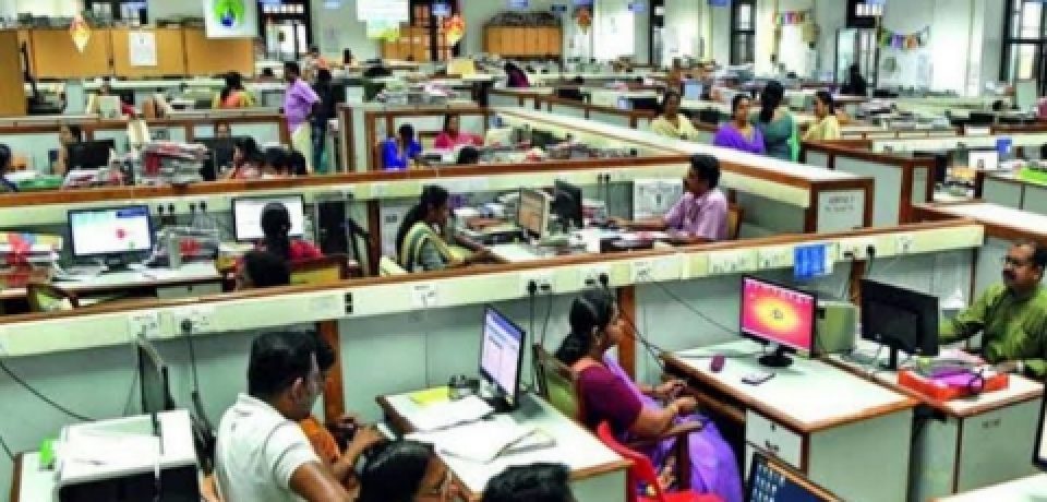 আজ থেকে খোলা অফিস আদালত ব্যাংক