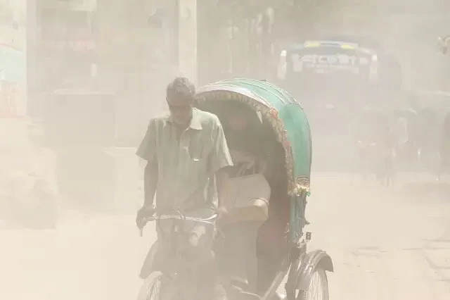 ‘মাঝারি’ মানের বায়ু নিয়ে ঢাকা আজ ২২তম