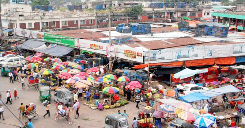 কারওয়ান বাজারের কয়েকজন ব্যবসায়ীর কাছে পুরো দেশ জিম্মি