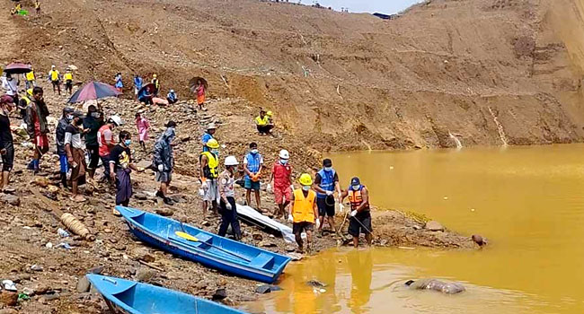 মিয়ানমারে খনি ধসে ২৫ জনের মৃত্যু