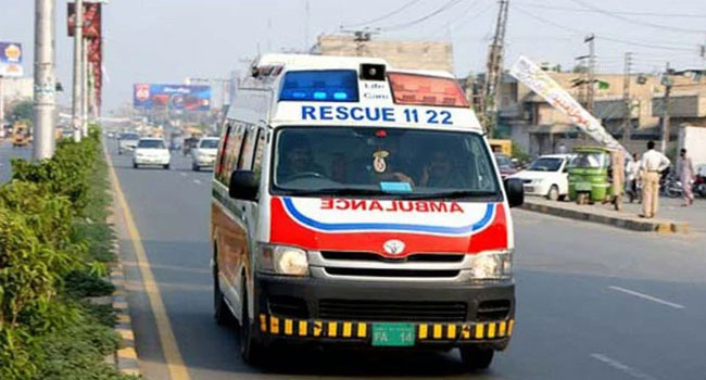 পাকিস্তানে বাসে আগুন, মৃত ২০