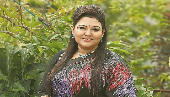 মমতাজের বিরুদ্ধে গ্রেপ্তারি পরোয়ানা
