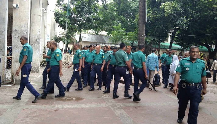 তারেক-জোবায়দার রায়কে ঘিরে আদালতে নিরাপত্তা জোরদার
