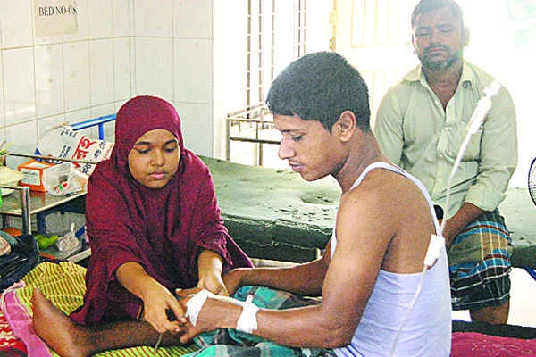 রেকর্ড ছাড়িয়েছে ডেঙ্গু