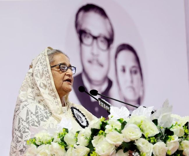 Stay alert about BNP’s move to play foul with people’s voting rights: PM