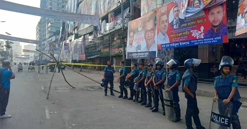 বিএনপি’র কেন্দ্রীয় কার্যালয় ‘ক্রাইম সিন’ উল্লেখ করে কর্ডন টেপ দিয়ে মুড়িয়ে দিয়েছে সিআইডি