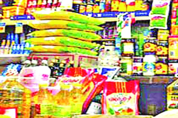 ভেজালে সয়লাব বাজার পরীক্ষাগারে পণ্যের অভাব ♦ মাসে গড়ে পরীক্ষা ৩২ ♦ খাদ্য পরিদর্শকরা ব্যস্ত মশা মারার কাজে ♦ আইনি জটিলতায়ও বাধা