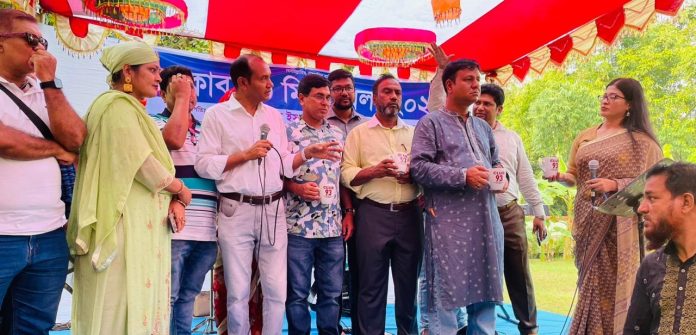 গাজিপুরের গায়েন বাড়িতে অনুষ্ঠিত হলো ”ক্লাব-৯৩” মিলন মেলা-২০২৩”