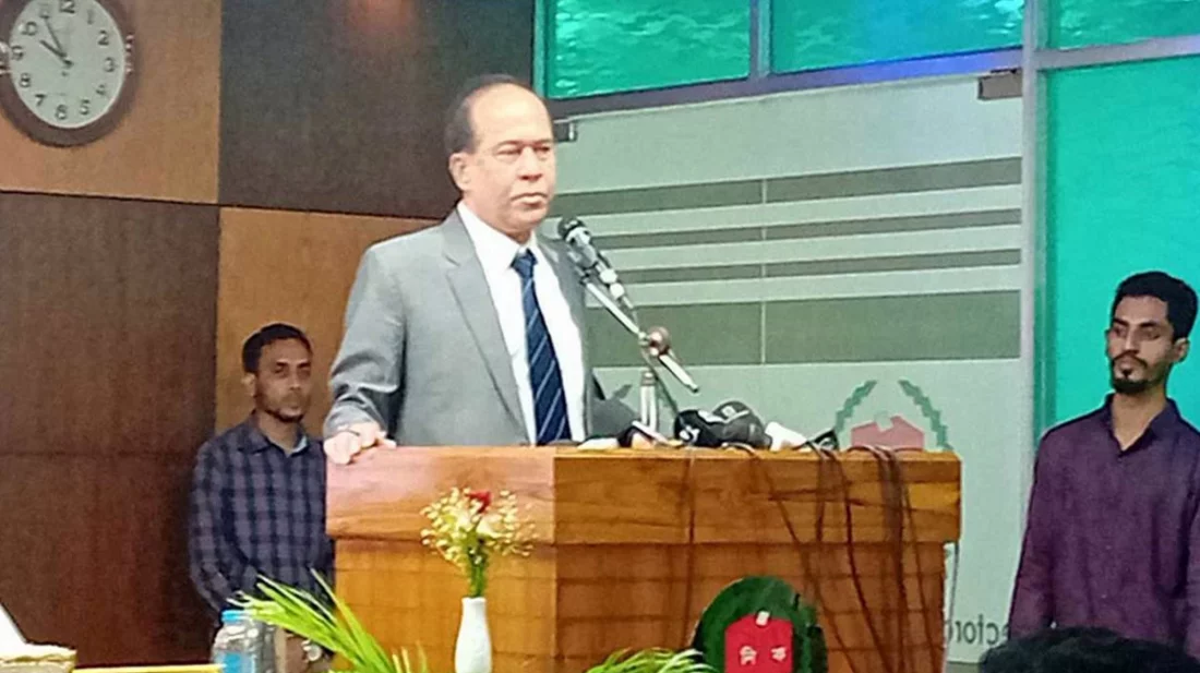 নির্বাচনে বিদেশি শক্তির থাবা রয়েছে, বললেন সিইসি