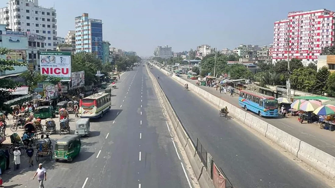 বিএনপি-জামায়াতের ৪৮ ঘণ্টার অবরোধ চলছে