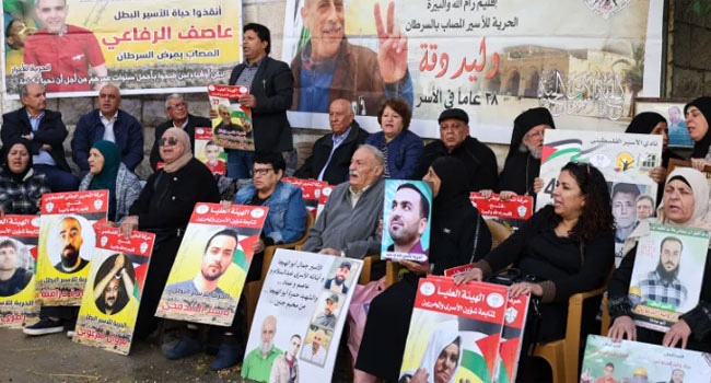 যুদ্ধবিরতির দ্বিতীয় দিনেও ১৩ ইসরাইলিকে মুক্তি দেবে হামাস