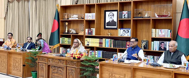 পিটার হাসকে পেটানোর কথা বলা নেতার বিরুদ্ধে ব্যবস্থা নেবে আওয়ামী লীগ