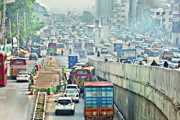 অশেষ ভোগান্তি বিআরটি প্রকল্পে আগামী জুনেও চালু হওয়া নিয়ে অনিশ্চয়তা, ঠিকাদারের গাফিলতির অভিযোগ