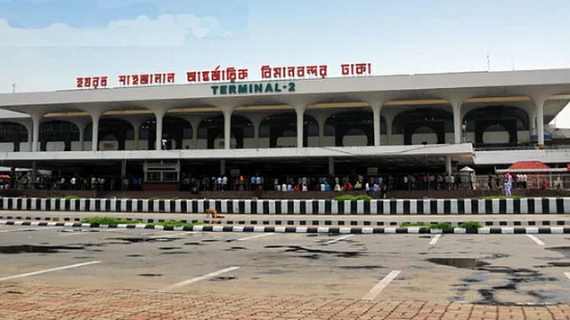 ঘন কুয়াশায় শাহজালালে আসতে না পেরে দুই ফ্লাইট গেল কলকাতায়