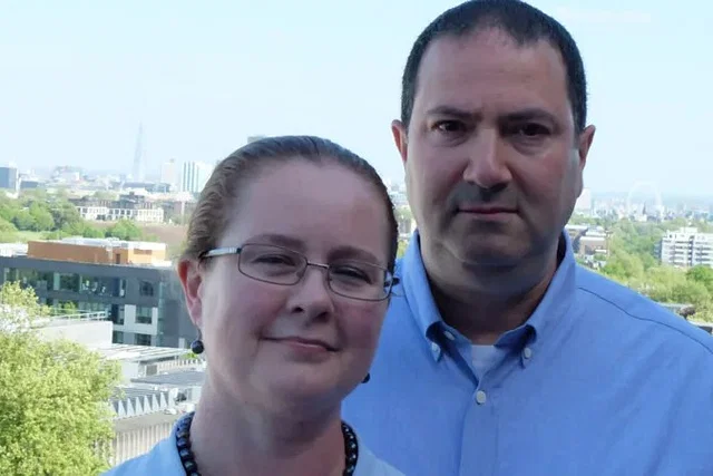 গুগলের বিরুদ্ধে মামলা করে ২০০ কোটি পাউন্ড পাচ্ছেন যুক্তরাজ্যের এক দম্পতি