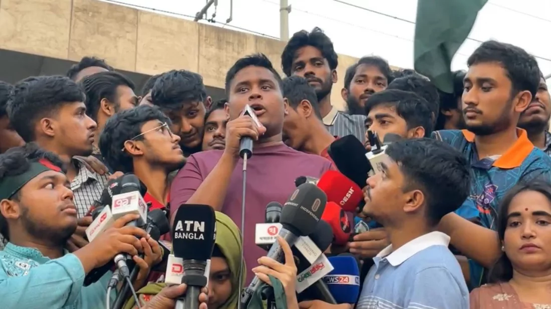 ধানমন্ডি ৩২ কে ‘কাফেলা’ মনে করা ব্যক্তিদের উপদেষ্টা নিয়োগ: হাসনাত আবদুল্লাহ