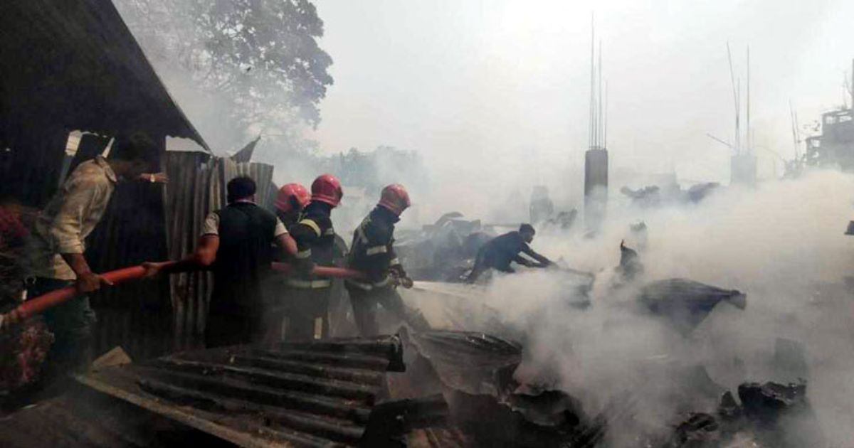 ভাষানটেকের বিআরপি বস্তিতে আগুন