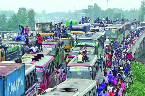 ট্রেনের অগ্রিম টিকিট বিক্রি শুরু আজ ঈদযাত্রায় নিরাপত্তা শঙ্কা ♦ রাস্তায় চুরি ছিনতাই ডাকাতির আশঙ্কা ♦ যানজটে দুর্ভোগের আশঙ্কা ১৫৯ স্পটে ♦ সাত দিন আগে সড়ক সংস্কারের নির্দেশ
