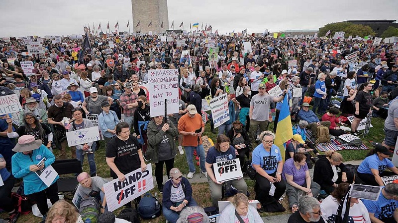 Anti-Trump protesters gather in Washington, other US cities