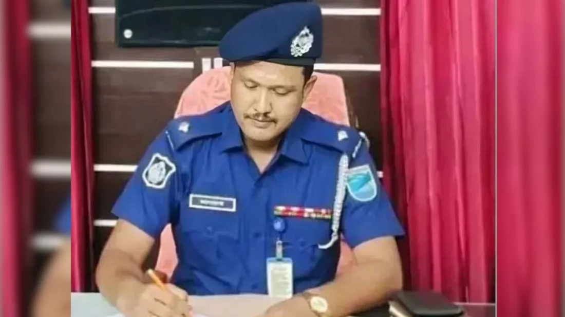 ‘১০ লাখ টাকা লাভ করলা, ১০ টাকার জিলাপি খাওয়াইলা না’ অডিও ফাঁসের পর ওসি প্রত্যাহার