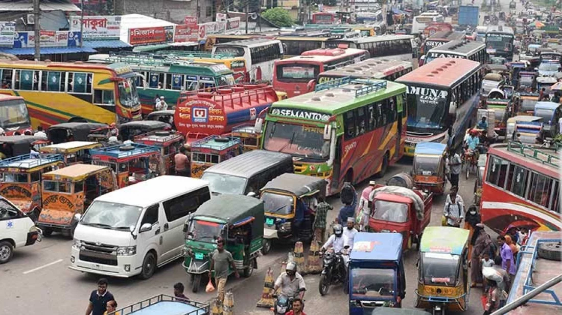ভুয়া নম্বার প্লেটে চলছে ৭৮ হাজার যানবাহন পরিবহন খাতকে এক ছাতার নিচে আনতেই হবে: প্রধান উপদেষ্টার বিশেষ সহকারী