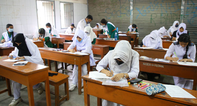 আগামীকাল শুরু এইচএসসি পরীক্ষা এবার সারাদেশে মোট ১২ লাখ ৫১ হাজার ১১১ জন শিক্ষার্থী পরীক্ষায় অংশ নিচ্ছে।