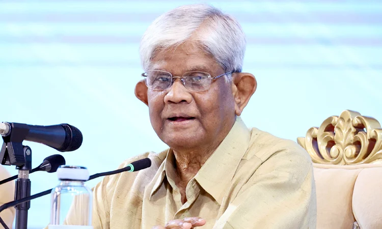 Govt tries to make budget people-oriented, business friendly: Dr Salehuddin