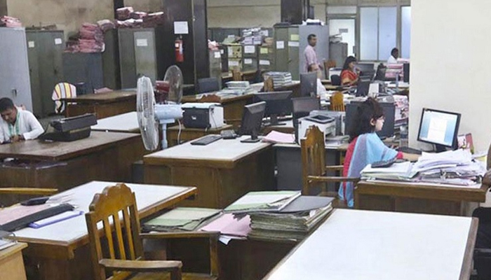 ঈদের আগে শেষ কর্মদিবস আজ, কাল থেকে লম্বা ছুটি