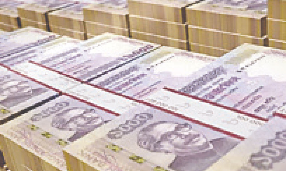 কমছে আয় বাড়ছে দায় ১১ মাসে রাজস্ব ঘাটতি ১ লাখ কোটি টাকা সরকারি খাতের ঋণ প্রায় ২৩ লাখ কোটি টাকা