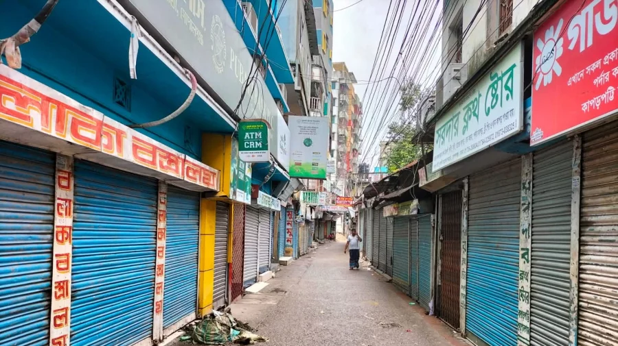 Tense calm in Gopalganj as curfew continues, 14 held Roads largely deserted and local markets devoid of people