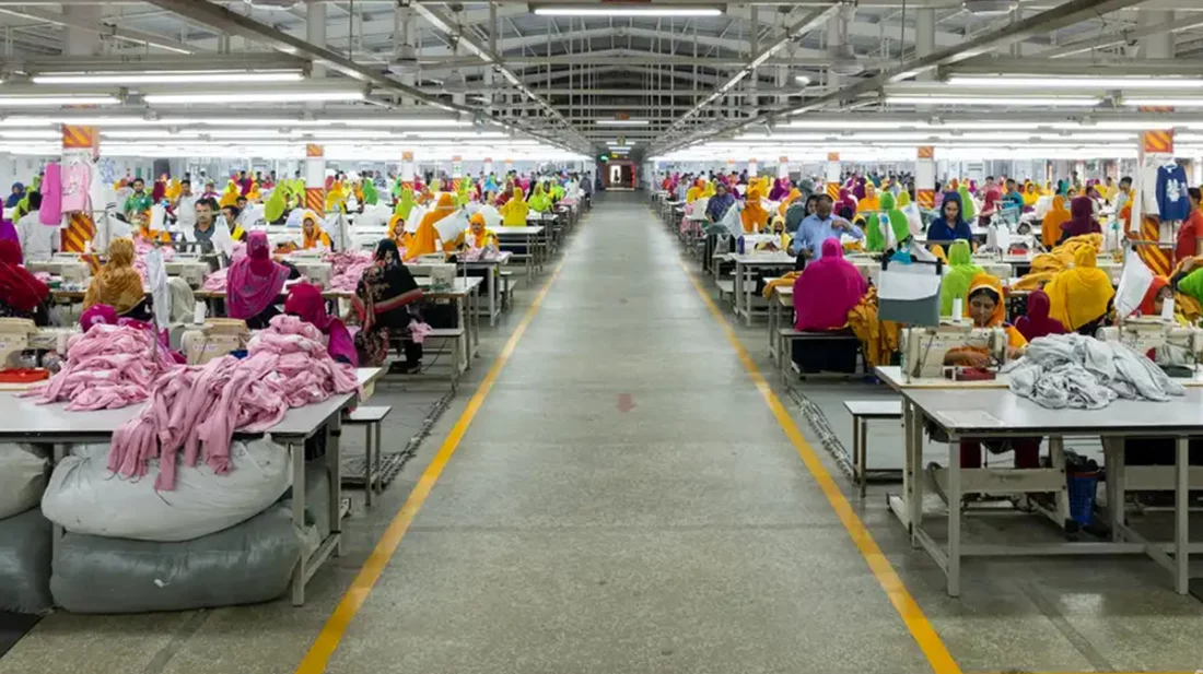 মার্কিন শুল্ক: বাংলাদেশের রপ্তানিতে প্রভাব, বেকারত্বের শঙ্কা