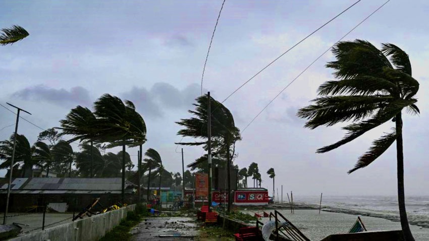 Storm alert issued for Dhaka, 10 other districts