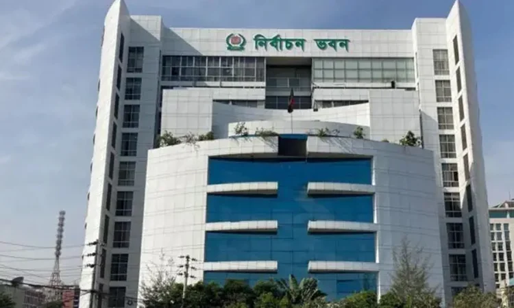 EC publishes draft updated voter list with 12,61,70,900 voters