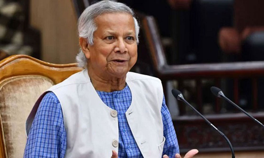 ৩ দিনের সফরে আজ মালয়েশিয়া যাচ্ছেন প্রধান উপদেষ্টা