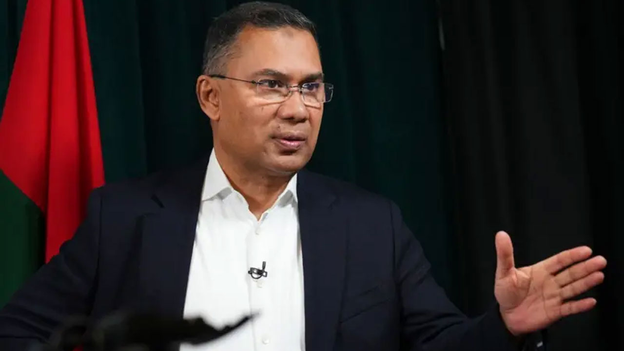 তারেক রহমান কোনো ব্যক্তি নয়, আন্দোলনের মাস্টারমাইন্ড জনগণ বিএনপির ভারপ্রাপ্ত চেয়ারম্যান তারেক রহমান বলেছেন, জুলাই আন্দোলনের মাস্টারমাইন্ড কোনো ব্যক্তি নয়- এটি ছিল গণতন্ত্রকামী জনগণের আন্দোলন।