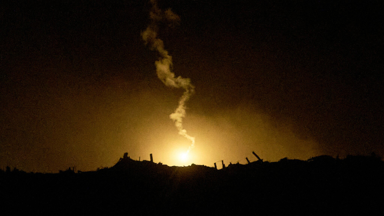 গাজায় যুদ্ধবিরতি ভেঙে ইসরায়েলের হামলায় নিহত প্রায় ১০০, পুনরায় যুদ্ধবিরতি কার্যকরের ঘোষণা