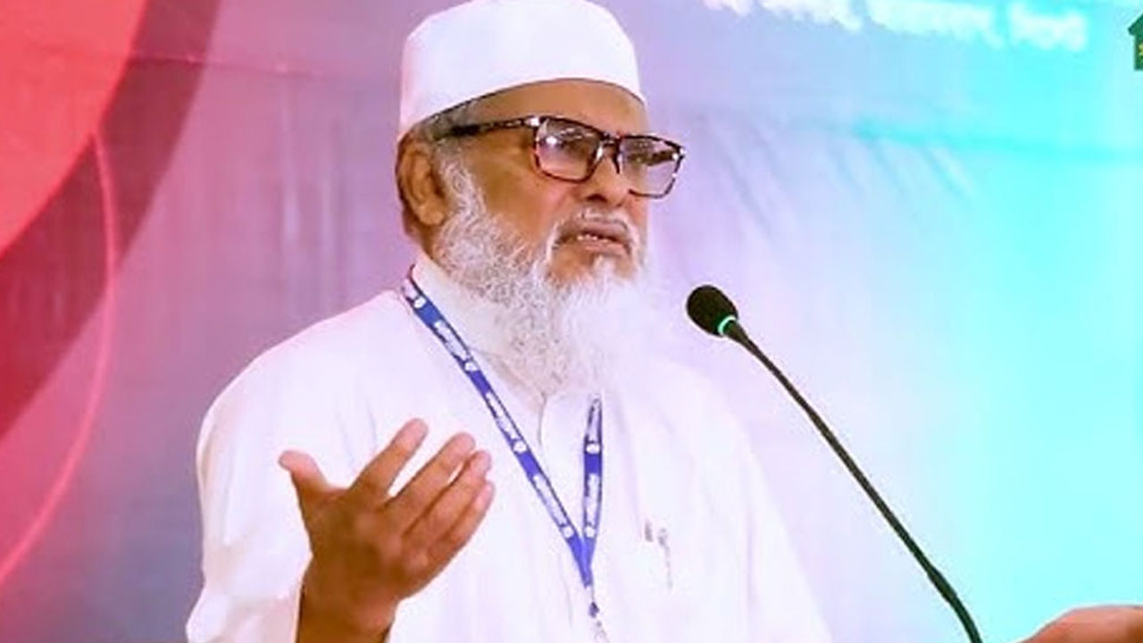 জাতি মূল্যায়ন করবে ১৫ মাসের কাজ : ধর্ম উপদেষ্টা ড. আ ফ ম খালিদ হোসে