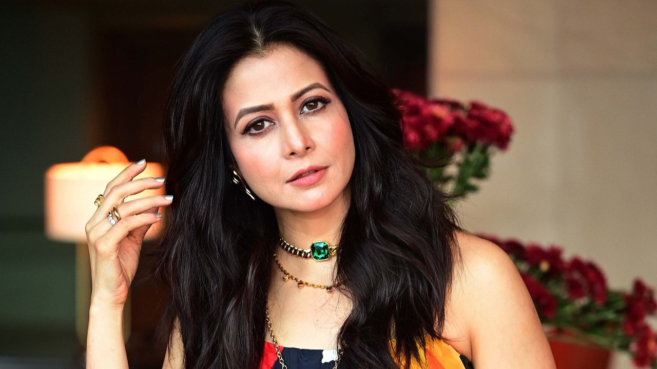 দীপিকা পাড়ুকোনের ৮ ঘণ্টার শিফট দাবির প্রতি সমর্থন জানালেন টলিউড অভিনেত্রী কোয়েল মল্লিক