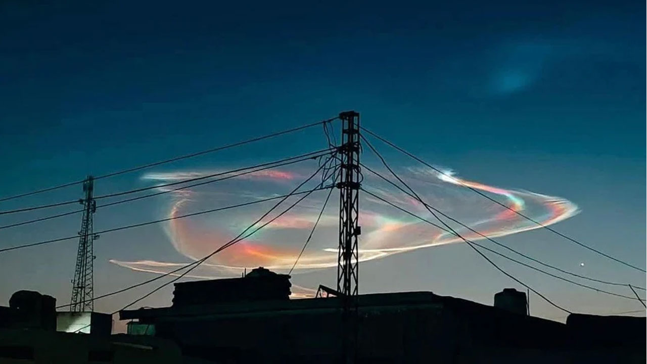 কোয়েটায় বিরল লেন্স আকৃতির মেঘের দৃশ্য, ক্ষেপণাস্ত্রের গুজব উড়িয়ে দিল আবহাওয়া অধিদপ্তর