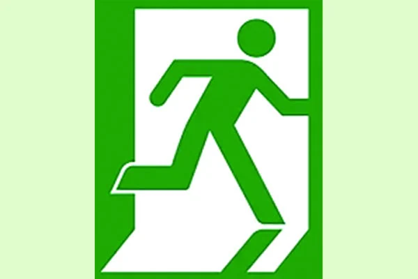 হঠাৎ আলোচনায় সেফ এক্সিট এনসিপি নেতা নাহিদ ইসলামের বক্তব্যে রাজনৈতিক অঙ্গনে উত্তাপ