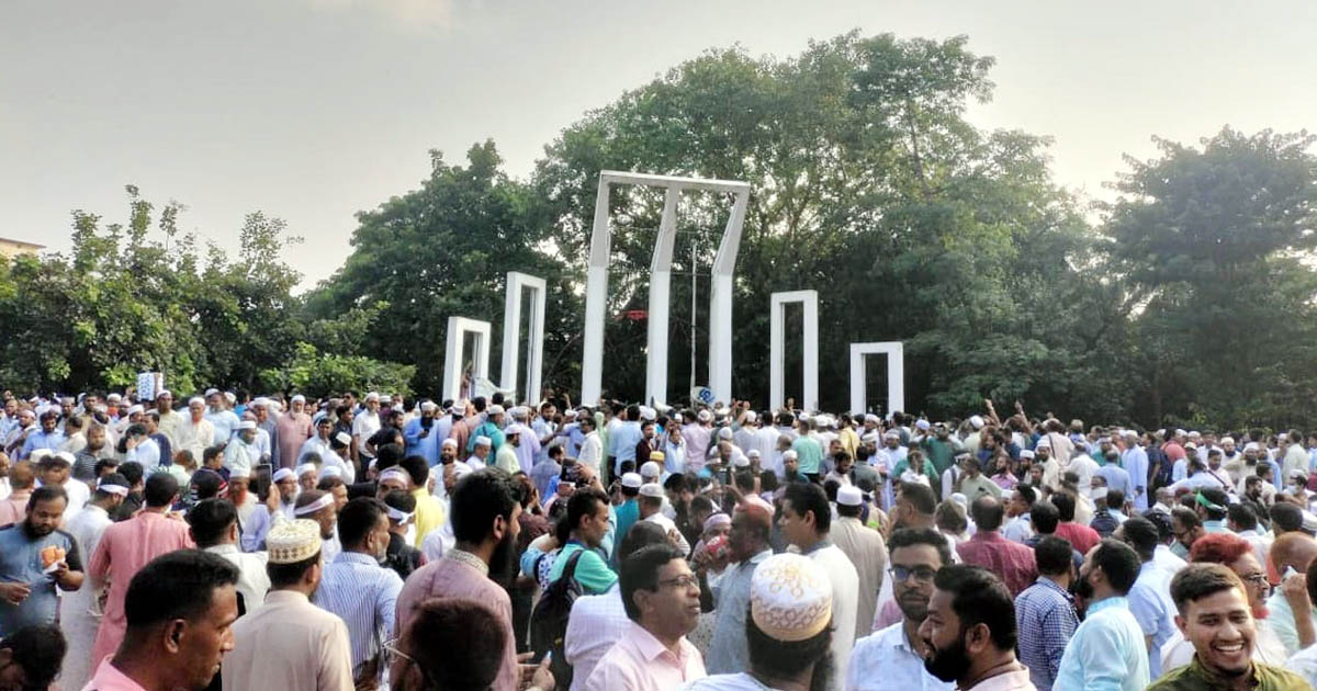 ৯ দিন ধরে শহীদ মিনারে শিক্ষকরা, আজ থেকে আমরণ অনশন