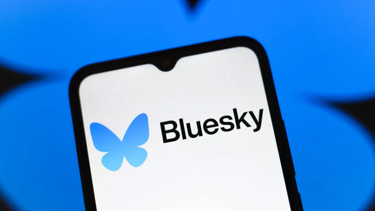 ব্লুস্কাইয়ের ব্যবহারকারী ৪ কোটি ছাড়াল, আসছে ‘ডিসলাইক’ বাটন