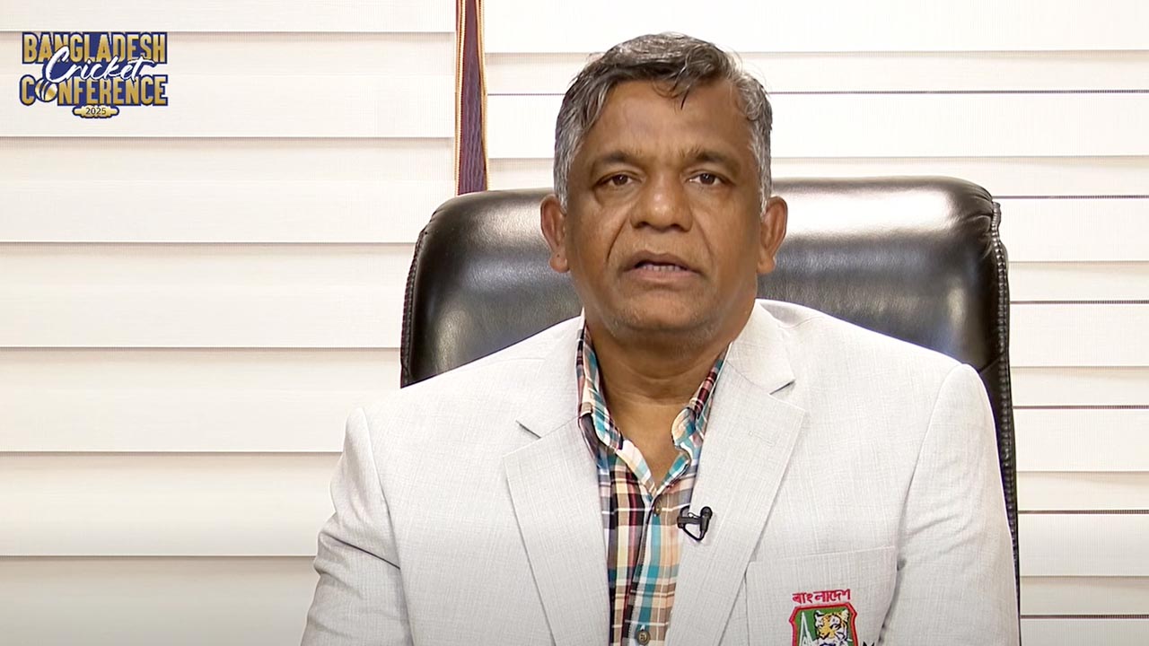 দেশজুড়ে ক্রিকেট বিকাশে ‘বাংলাদেশ ক্রিকেট কনফারেন্স’ আয়োজনের ঘোষণা বিসিবি সভাপতি আমিনুল ইসলাম বুলবুলের