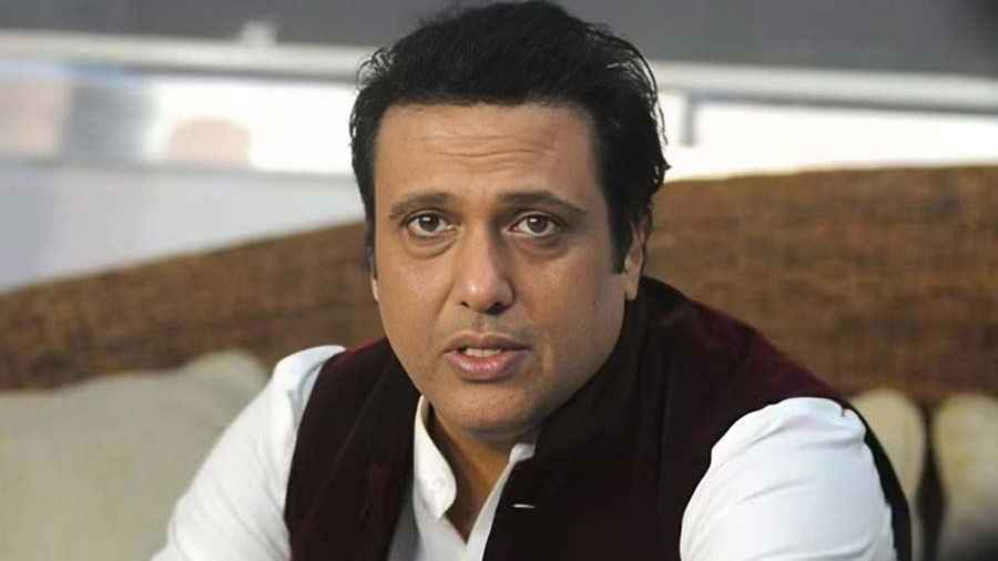 বলিউডের অভিনেতা গোবিন্দ অসুস্থ হয়ে হাসপাতালে